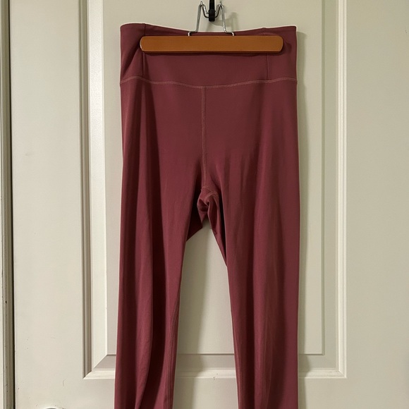 Girlfriend Collective Float Leggings (size M) - Picture 2 of 7